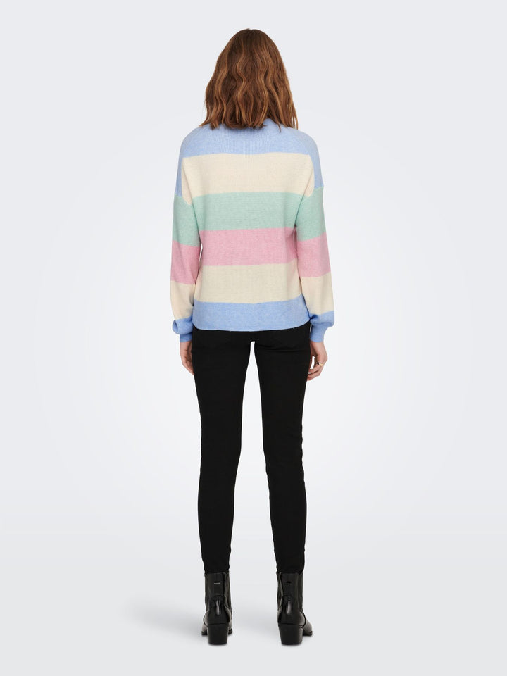 Pullover gestreift