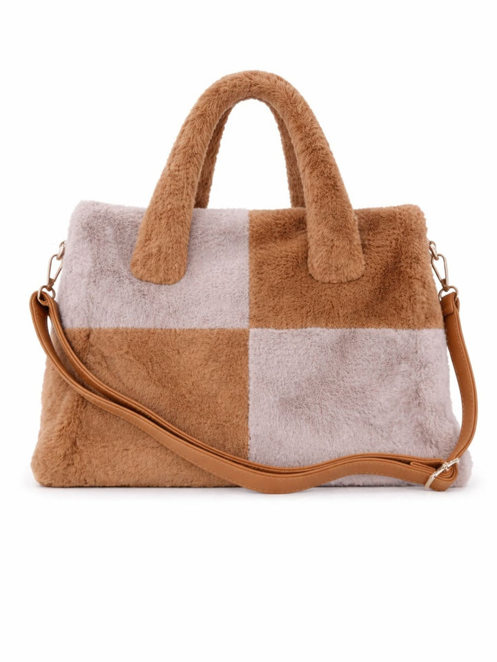 Flauschige Handtasche von Splash of Color