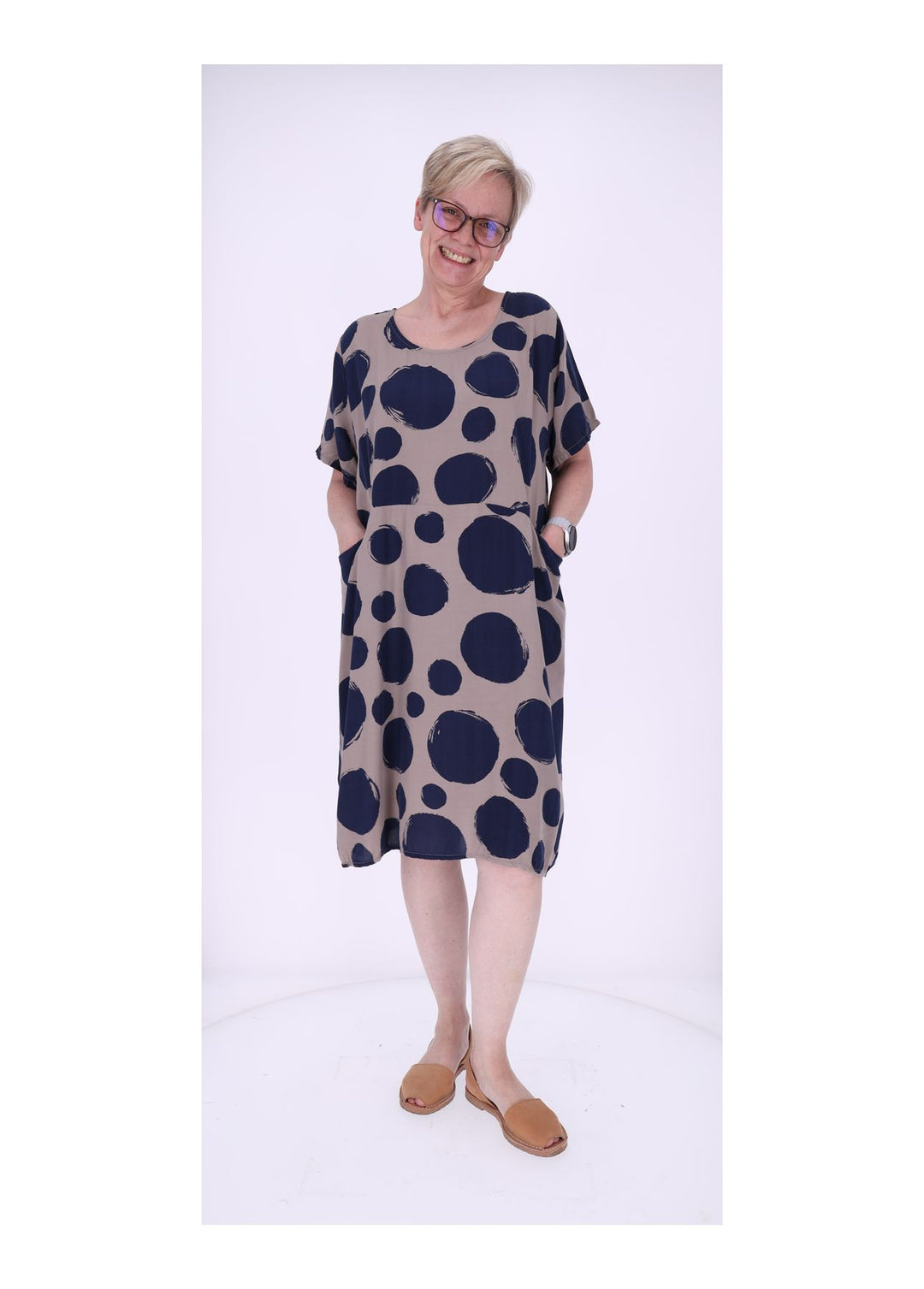 Splash of Color Damen Kleid Punkte