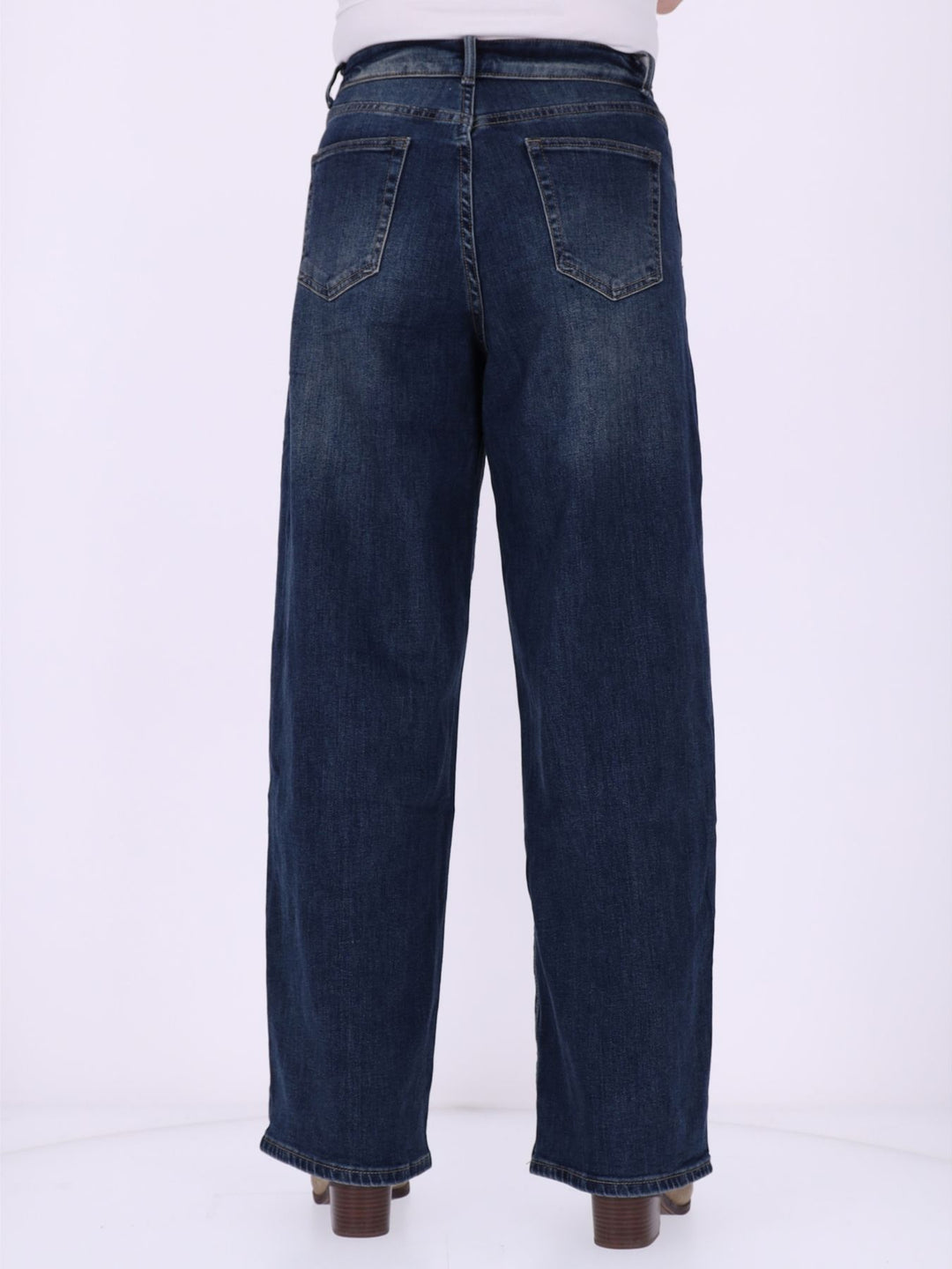 Damen Jeans im Ballonstyle mit umgeschlagenem Bund – used