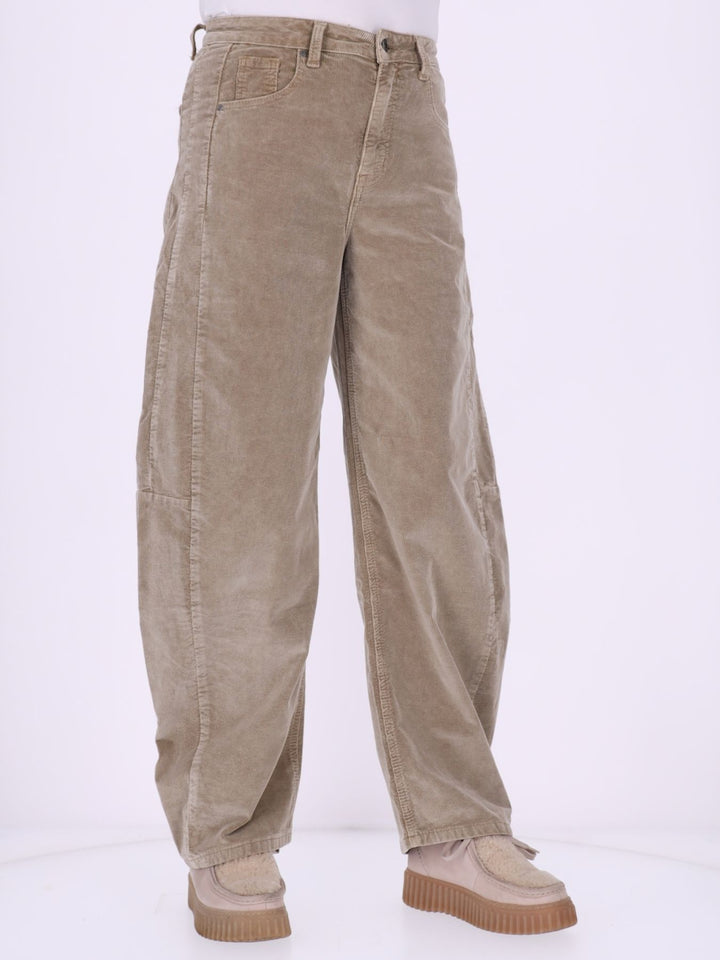 Damen Cordhose Barrel Fit – Albicocca