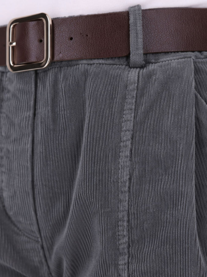Damen Cordhose im Barrel Fit und Gürtel – Grau