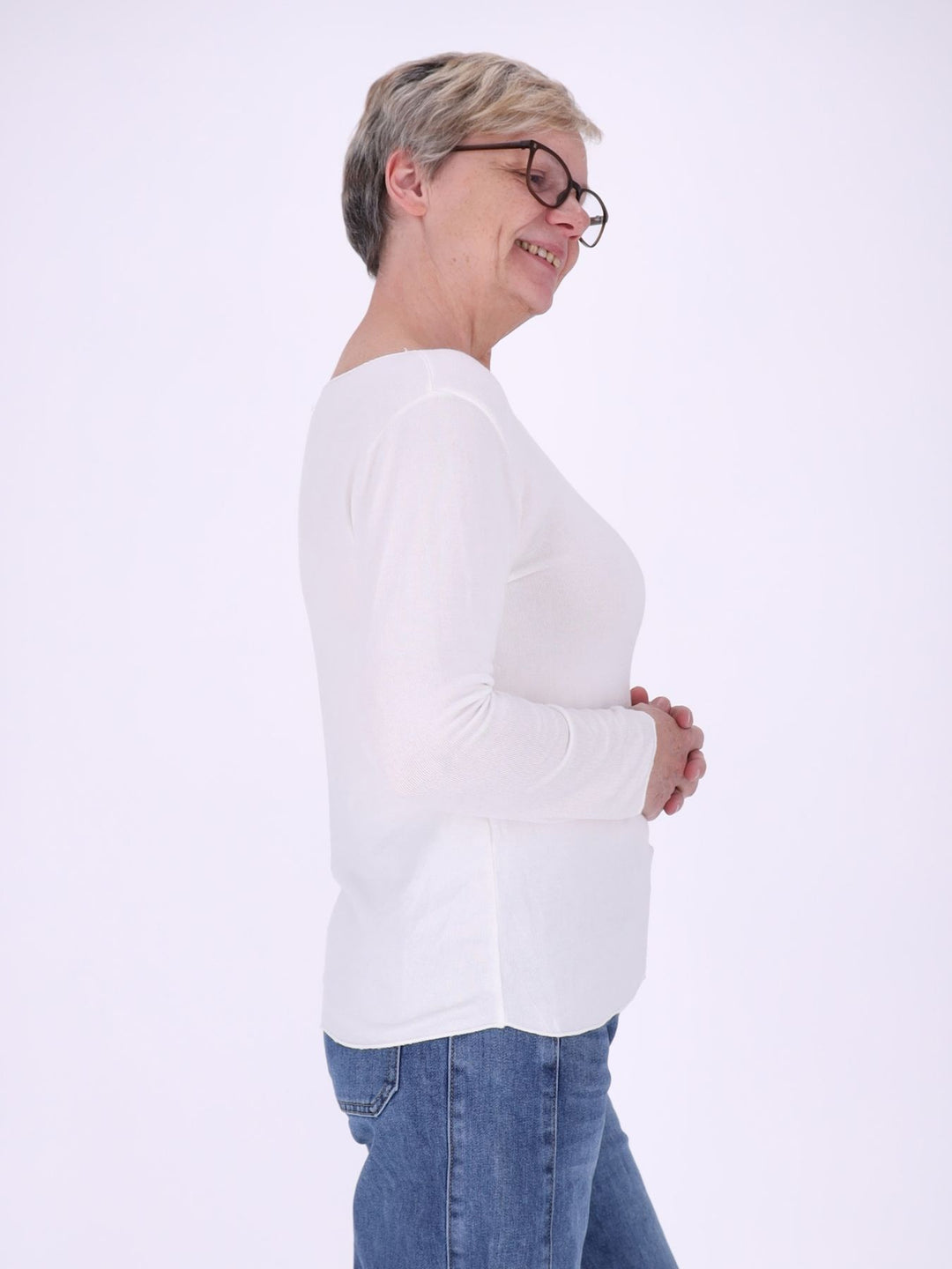 Damen Feinstrickshirt mit Rundhalsausschnitt – Weiß