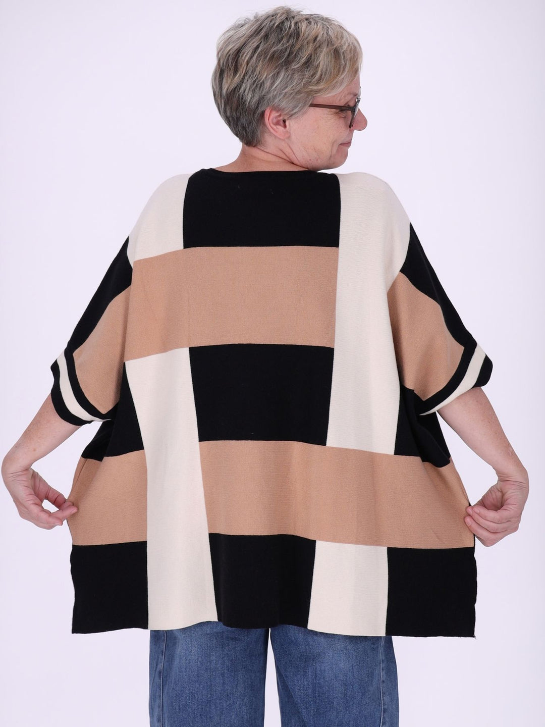 Damen Poncho mit Karomuster – lässiger Oversized-Look mit seitlichen Schlitzen