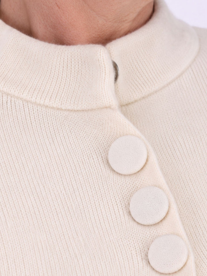 Beige Strickjacke Damen in A-Form – Stehkragen & halber Arm