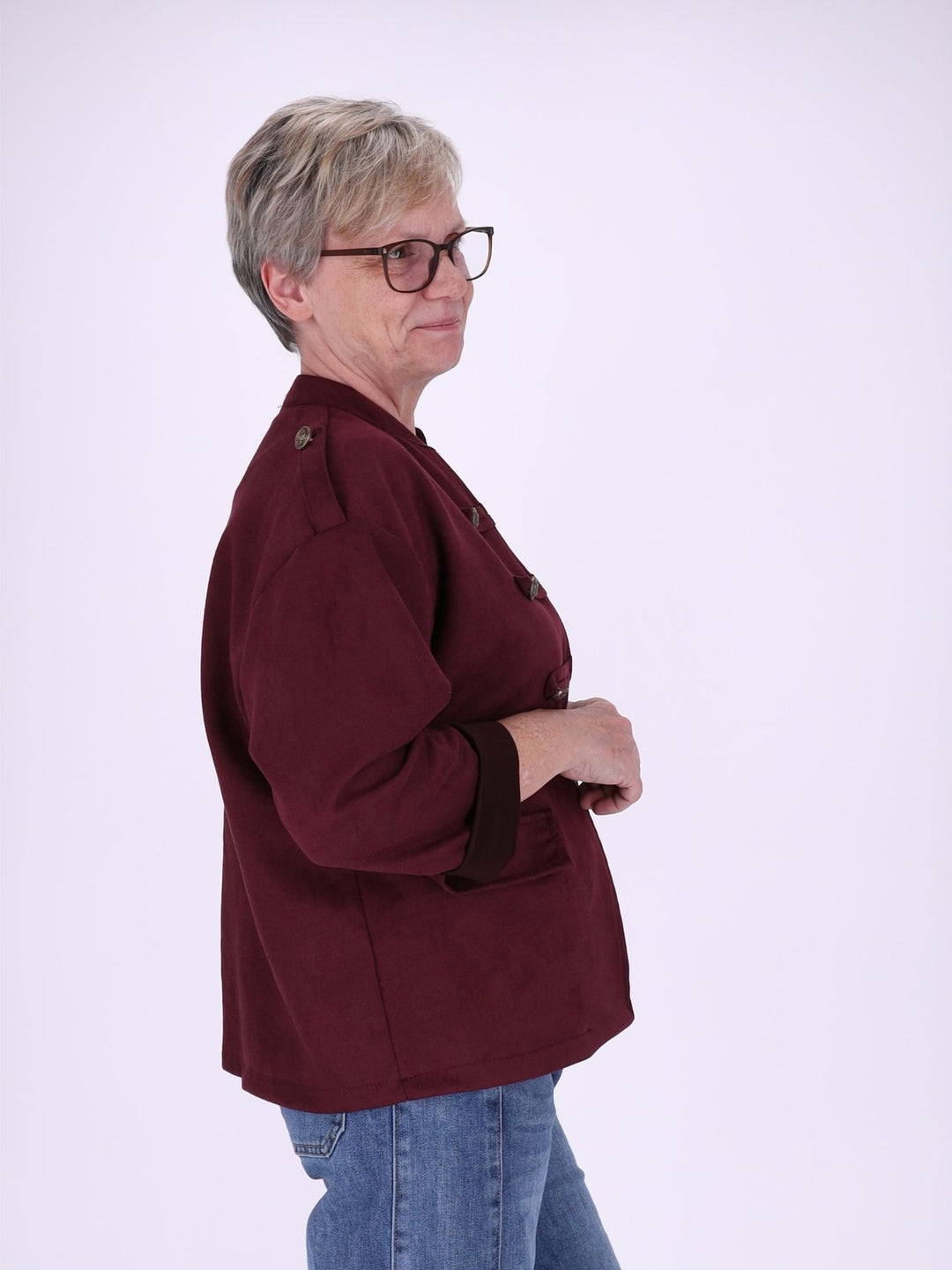 Bordeaux Military Jacke Damen in Veloursoptik – offen & detailreich