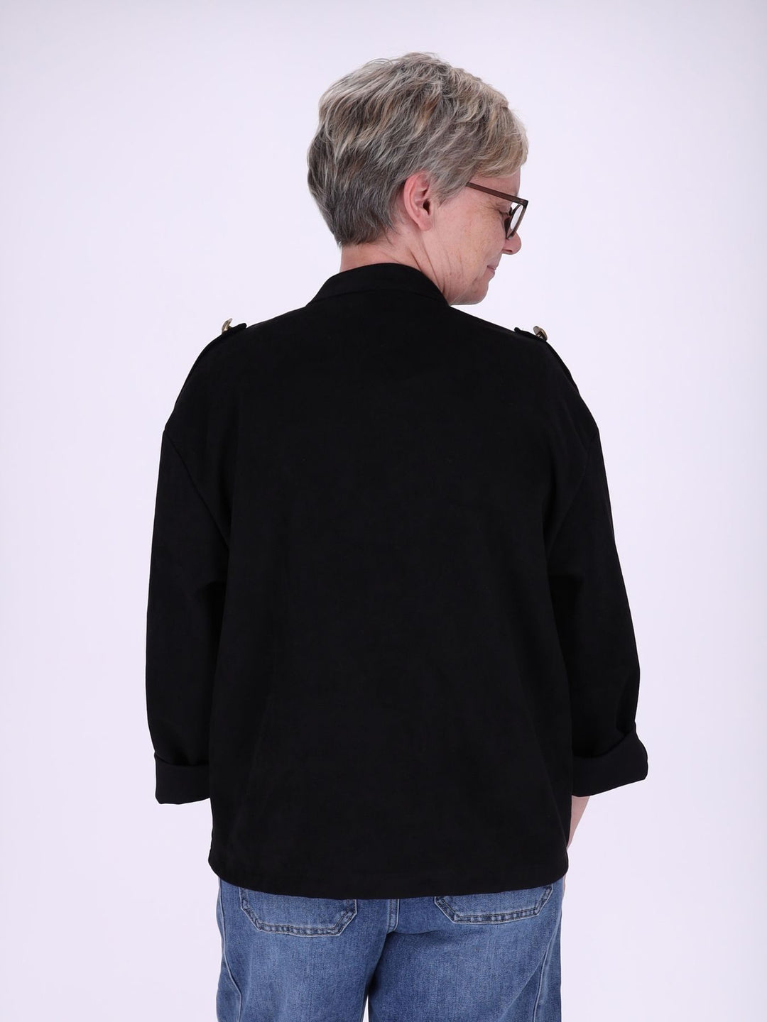 Schwarze Military Jacke Damen in Veloursoptik – offen & detailreich