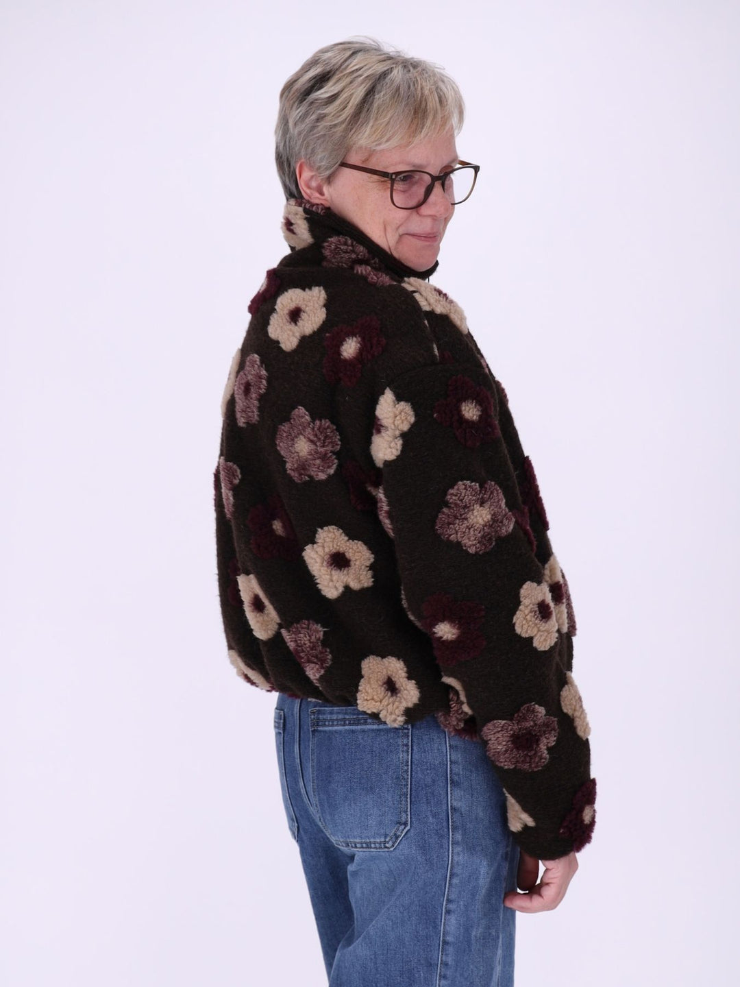 Damen Teddy-Fleecejacke kurz mit Blütenmuster – kuschelig, modern & floral