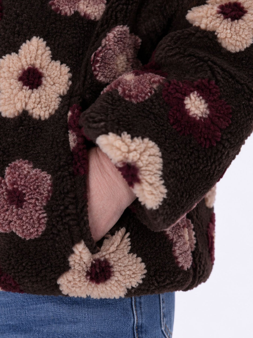 Damen Teddy-Fleecejacke kurz mit Blütenmuster – kuschelig, modern & floral
