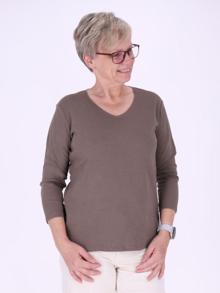 V-Ausschnitt Shirt Damen mit 3/4-Arm aus 100 % Baumwolle – Walnuss