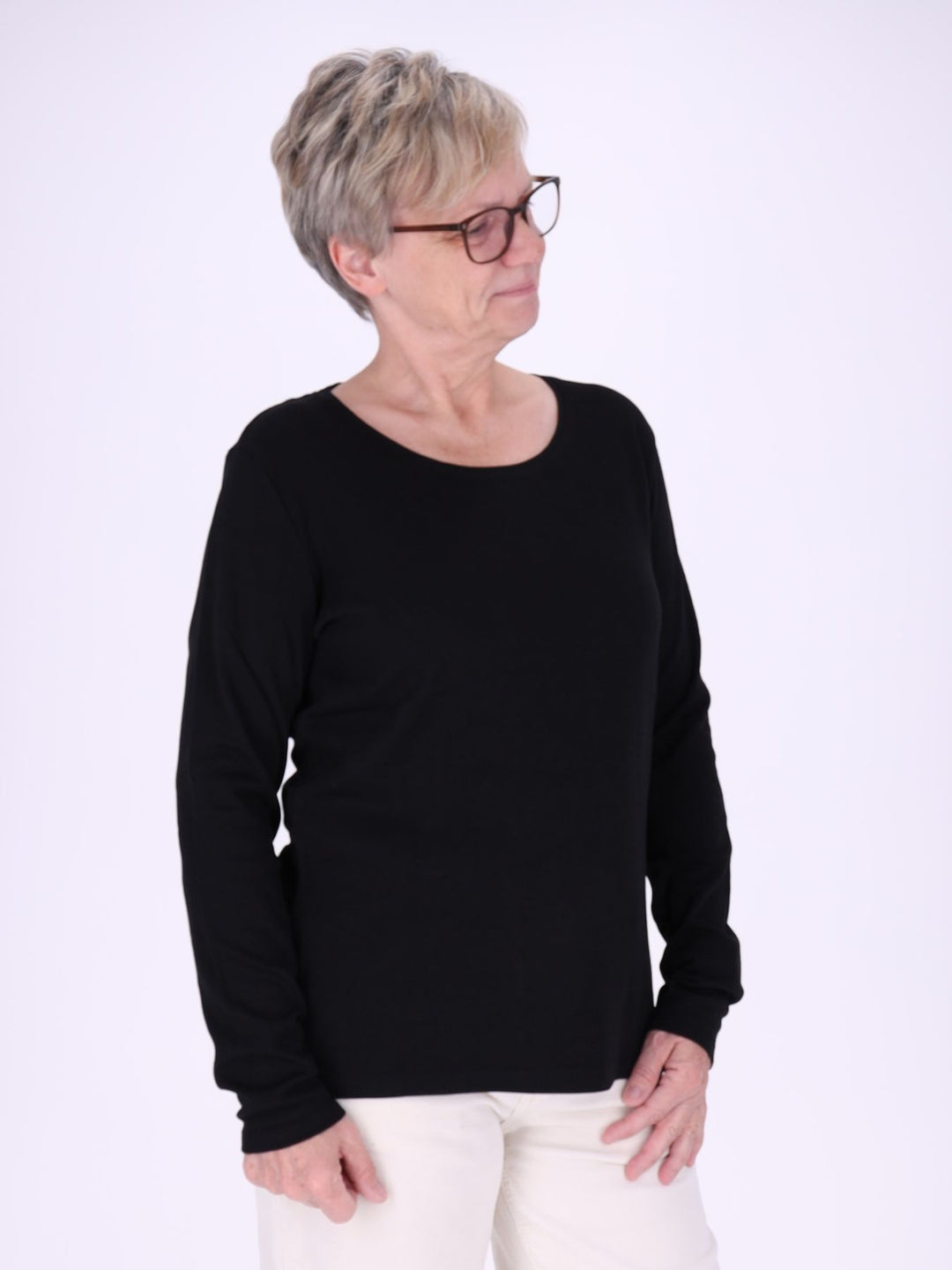 Rundhalsshirt Damen Langarm aus 100 % Baumwolle – Schwarz