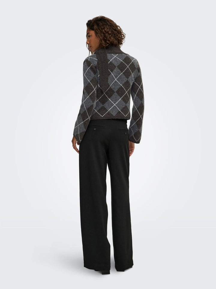 ONLOLIVIA LS ARGYLE TIE HIGHNECK CC